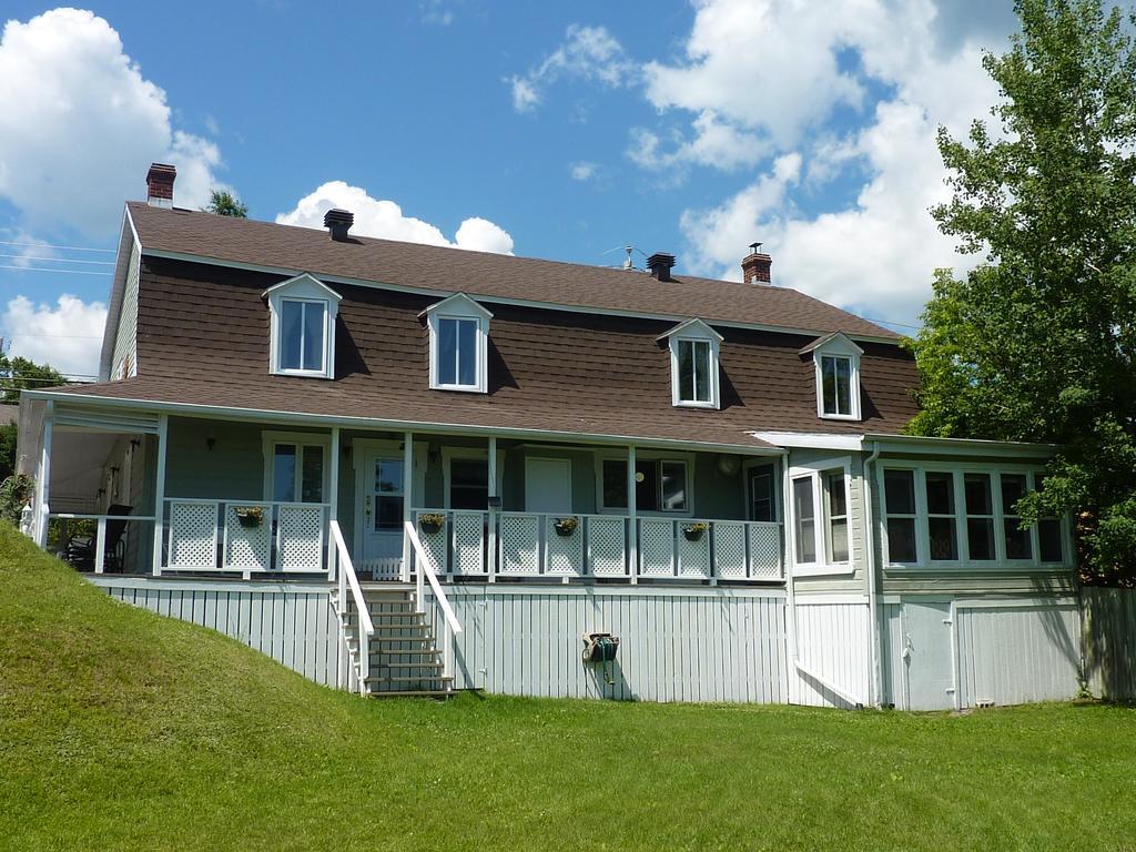 Auberge Petite Plaisance La Malbaie Luaran gambar