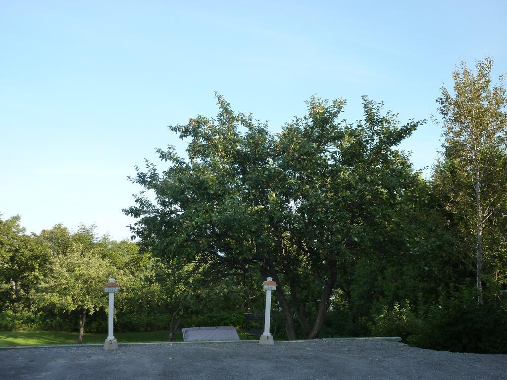 Auberge Petite Plaisance La Malbaie Luaran gambar