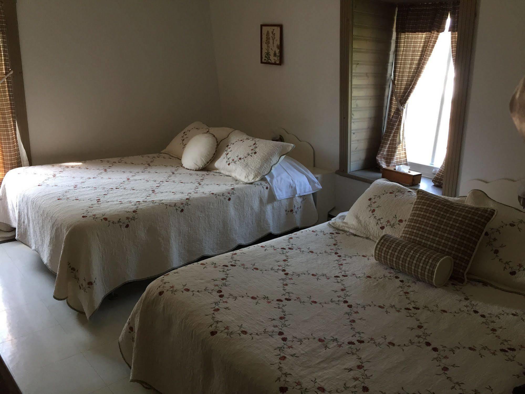 Auberge Petite Plaisance La Malbaie Luaran gambar