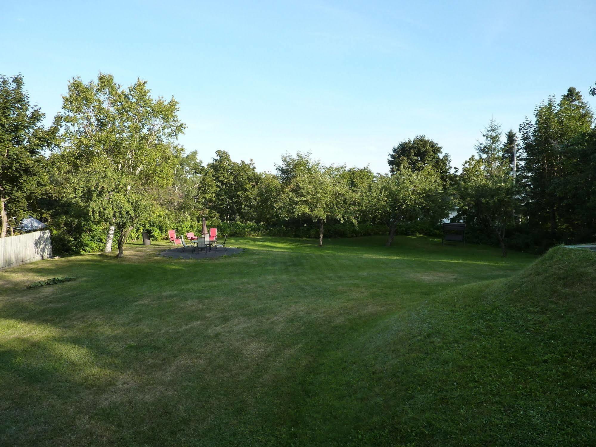 Auberge Petite Plaisance La Malbaie Luaran gambar